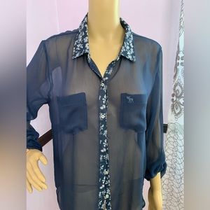 Blouse. Size L Abercrombie & Fitch